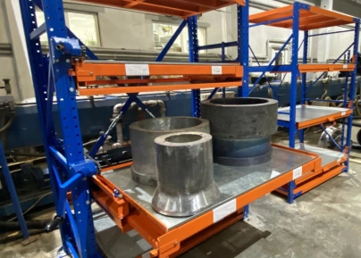 Стеллажи с выкатными платформами для крупногабаритной оснастки