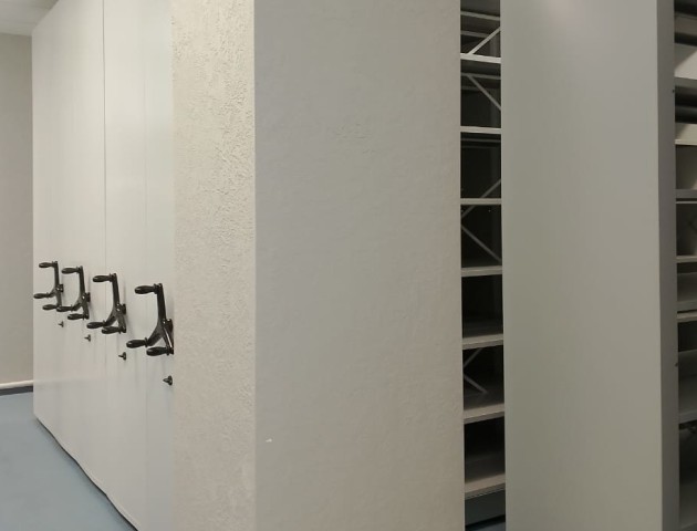 Передвижные стеллажи для архива